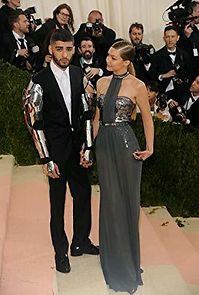 Watch ZAYN: Pillowtalk