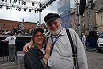 Watch Journey 4 Artists