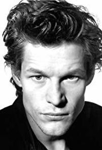 Watch Winke und lächle!