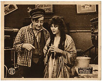 Watch Those College Girls (Short 1915)