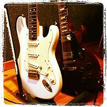 Watch CuT: Polaroid Picture