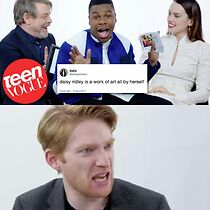 Watch The Last Jedi Cast Competes in a Compliment Battle