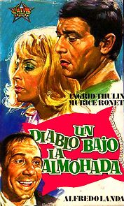 Watch Un diablo bajo la almohada