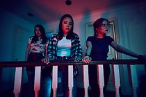 Watch Best Friends Forever (BFF)