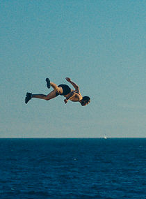 Watch Le grand saut (Short 2019)