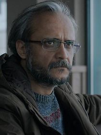 Watch Kimse elimi tutmasin!