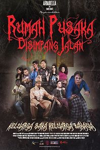 Watch Rumah Pusaka di Simpang Jalan