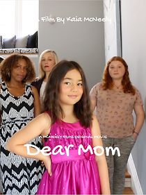 Watch Dear Mom (Short 2019)