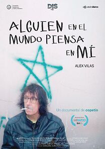 Watch Alguien en el mundo piensa en mí (Short 2023)