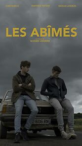 Watch Les abîmés