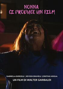 Watch Nonna ci produce un film
