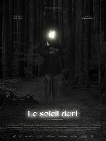 Watch Le Soleil Dort (Short 2022)