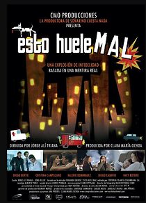 Watch Esto huele mal