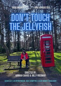 Watch Don't Touch the Jellyfish (Short 2024)