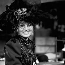 Watch Ztracený manzel a zastrelený výhybkár