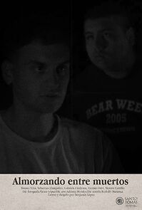 Watch Almorzando entre muertos (Short 2023)