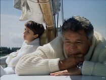 Watch Gelb ist nicht nur die Farbe der Sonne