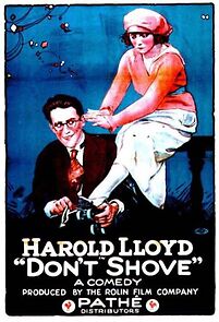 Watch Don't Shove (Short 1919)