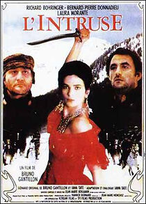 Watch L'intruse