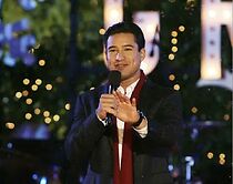 Watch A Hollywood Christmas Celebration at the Grove (TV Special 2011)