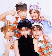 Watch Minimoni ja Movie Okashi na Daibouken!