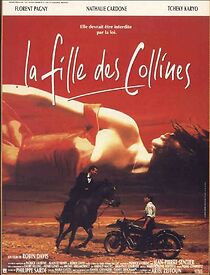 Watch La fille des collines