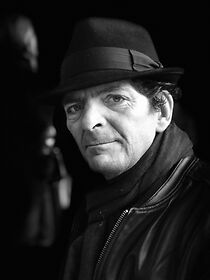 Watch De force avec d'autres