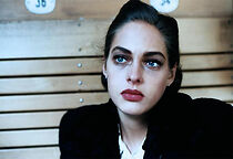 Watch Internationale Zone