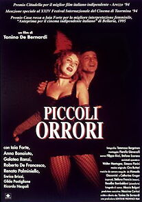 Watch Piccoli orrori