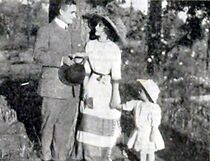 Watch The Thief and the Girl (Short 1911)