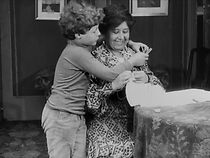 Watch The Magic Glass (Short 1914)