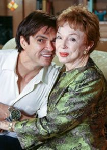 Watch Extreme Cougar Wives