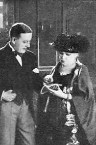 Watch Monsieur le directeur