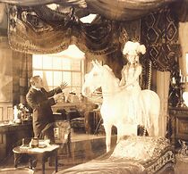 Watch Den hvide rytterske