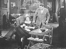 Watch The Sleuth (Short 1925)