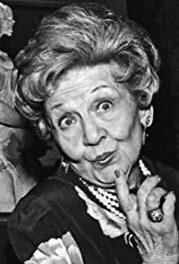 Watch Fine Feathered Fiend (Short 1960)