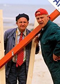 Watch 2 Straten verder