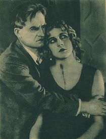 Watch La dame masquée