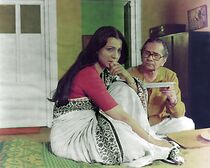 Watch Adalat O Ekti Meye