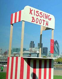 Watch The Kissing Booth