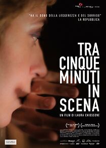 Watch Tra cinque minuti in scena