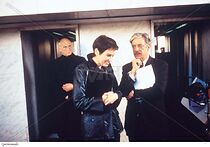 Watch Nessuno escluso