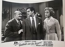 Watch Cuidado con las mujeres