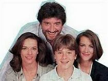 Watch Un figlio a metà un anno dopo