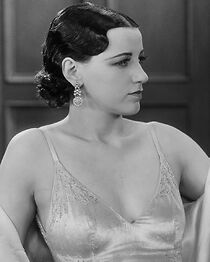 Watch Captain Applejack