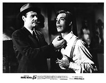 Watch Un hombre cualquiera