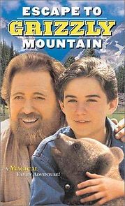 Watch Escape to Grizzly Mountain