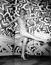 Watch Sweethearts on Parade