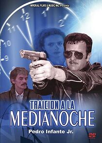 Watch Traición a la media noche