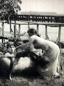 Watch A Bath Tub Elopement (Short 1916)